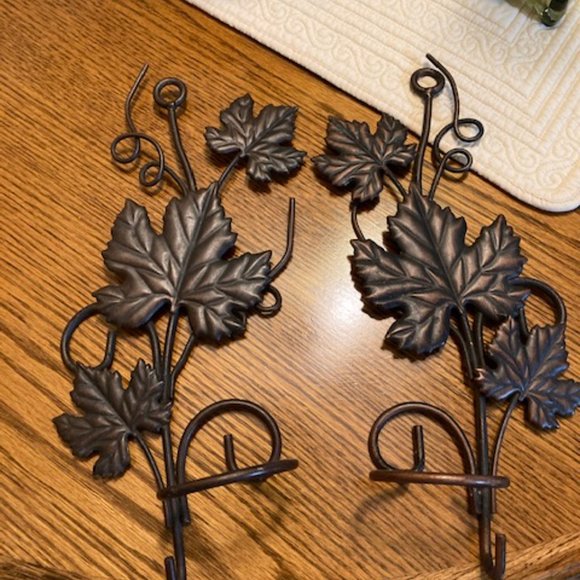 Grapevine wrought iron wall sconces - Picture 4 of 4